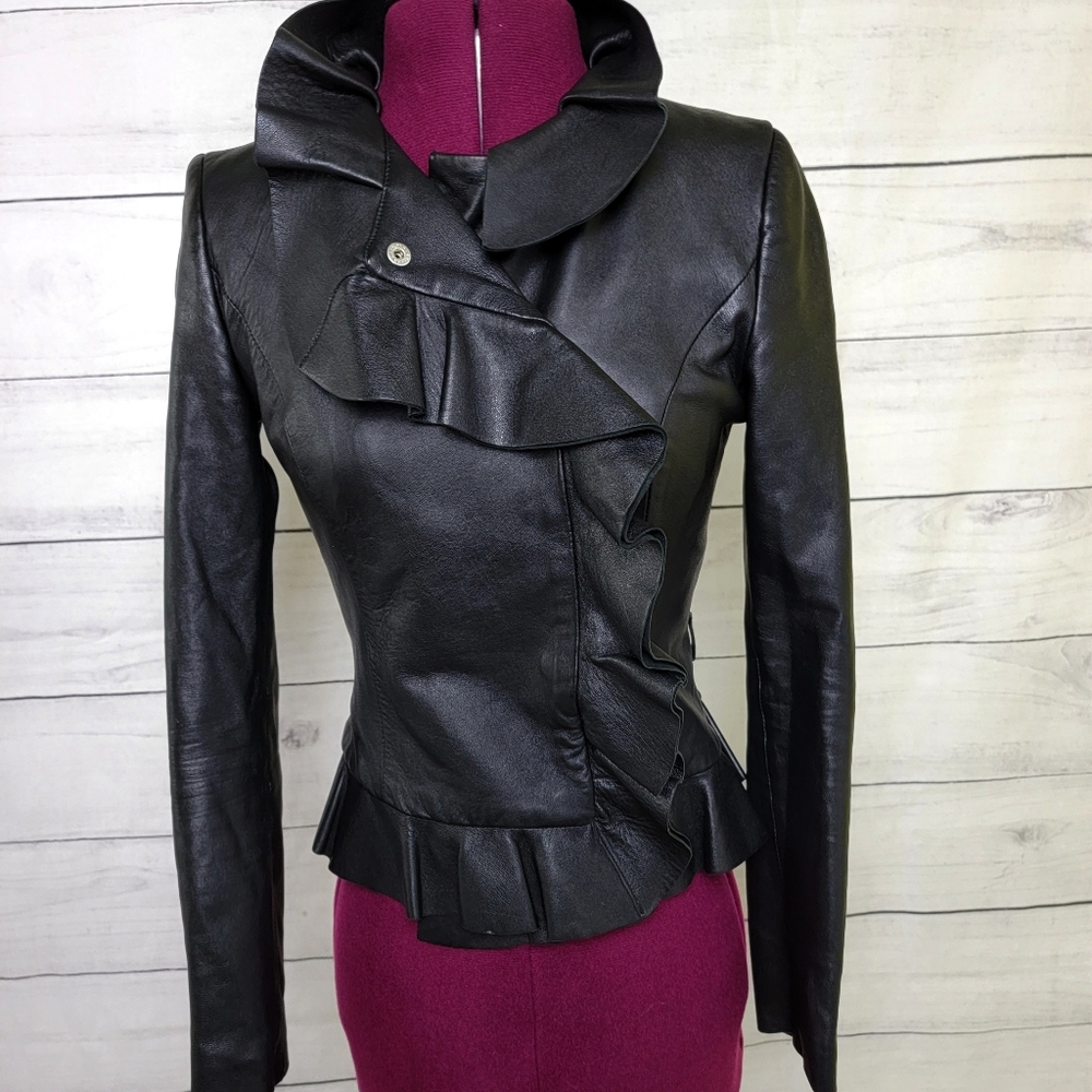 Elisabetta Franchi Black Peplum Pleated Black Leather Jacket Size 40 Small